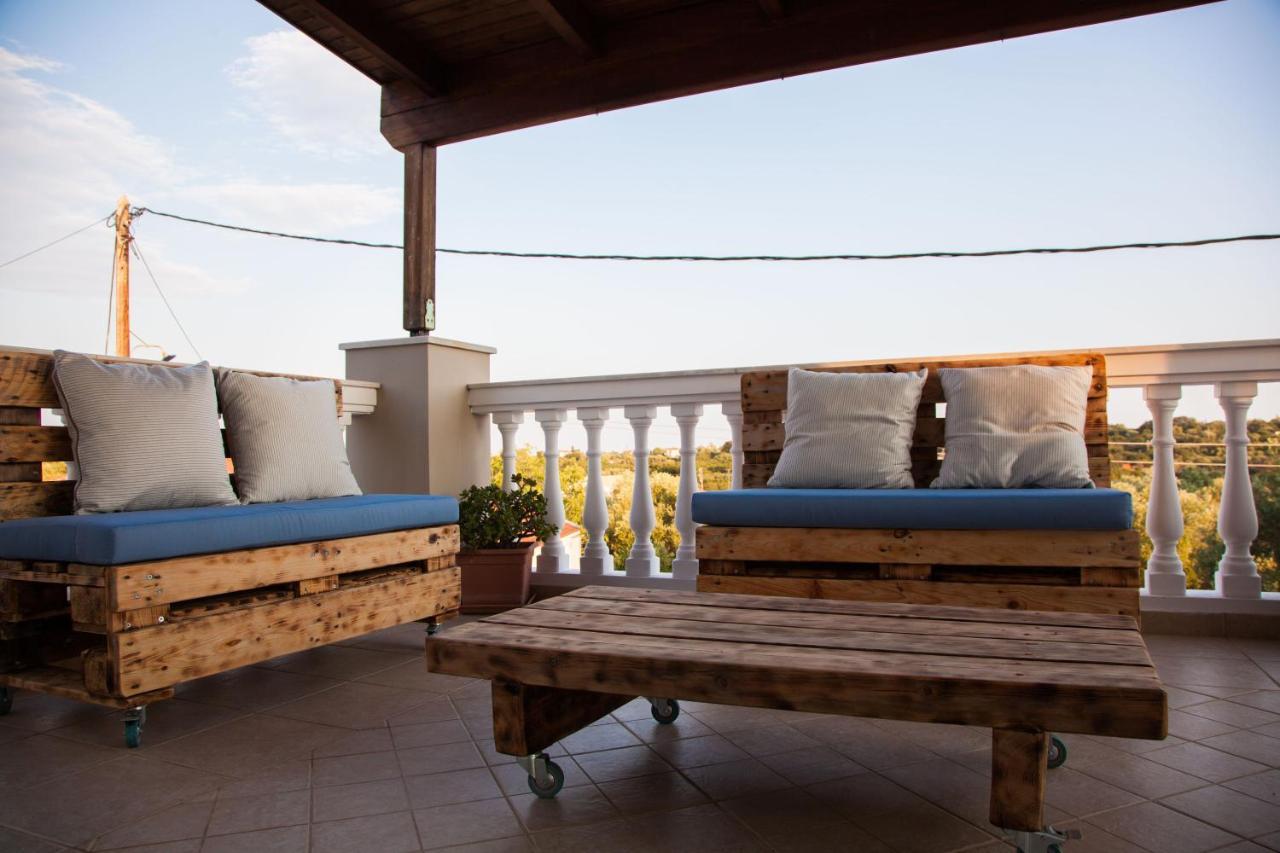 Villa Areti Dhorizata ภายนอก รูปภาพ